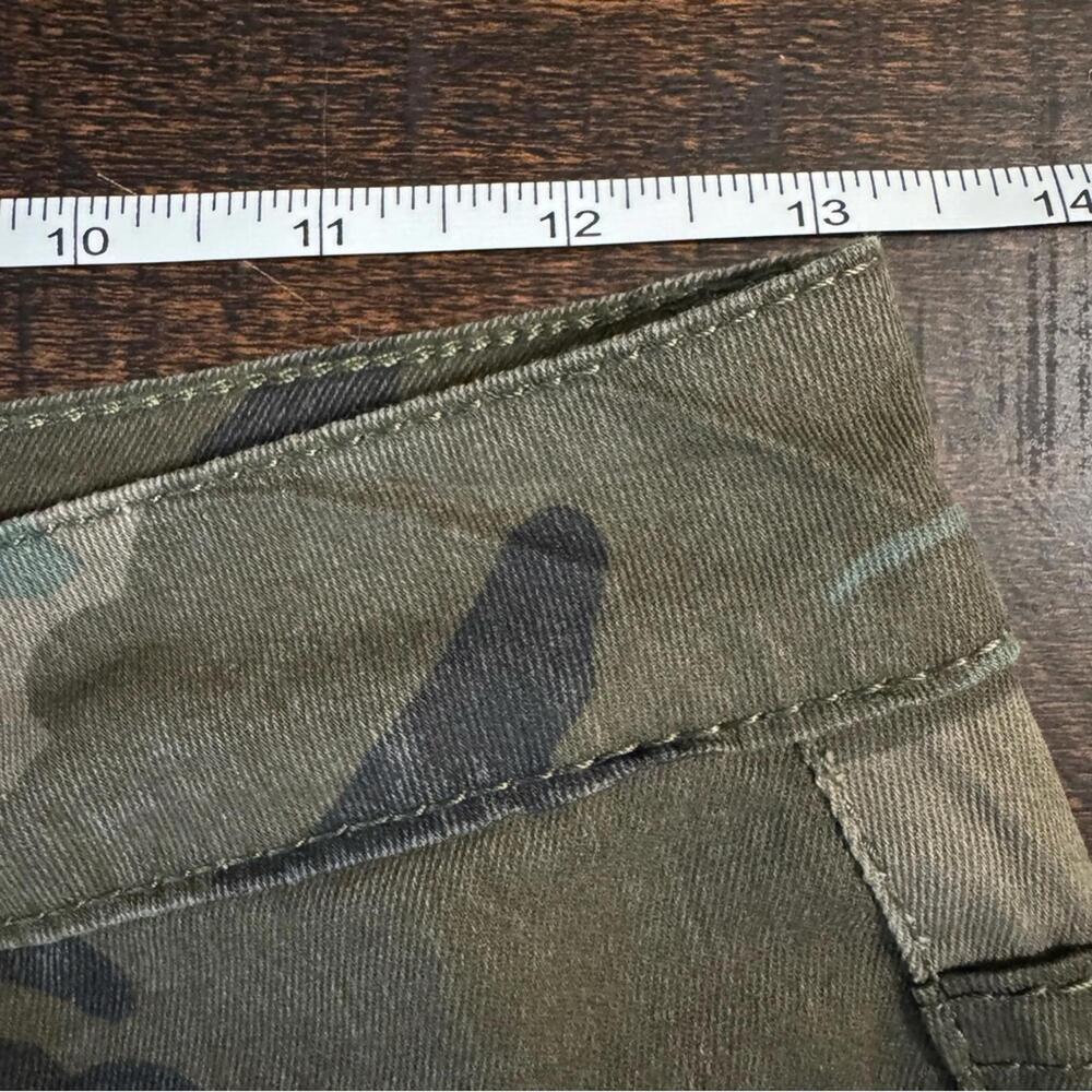 NWOT Y2K Camo Cargo Pants w/ Rhinestone Fringe 26x30 - Picture 12 of 15
